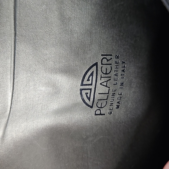 PELLATERI BLACK LEATHER POUCH - Picture 5 of 7